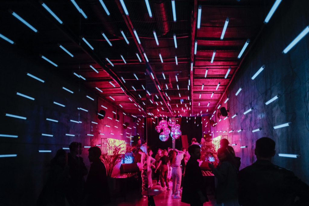 Verhuur van feestmateriaal in Gent - uitgebreide collectie decoratie en keukenmateriaal voor elk evenement